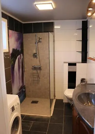 2 Bedrooms With Kitchen And Bathroom Located At Ljan For 3 Guests Appartement Oslo