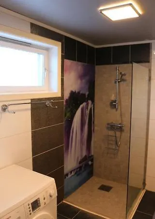 Apartment 2 Bedrooms With Kitchen And Bathroom Located At Ljan For 3 Guests